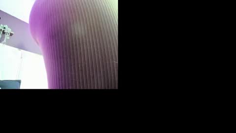 April online show from November 11, 2025, 11:10 am