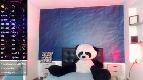  April  online show from December 12, 2024, 6:31 pm