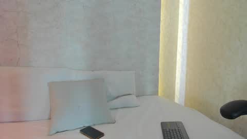 April online show from March 5, 2025, 7:16 am