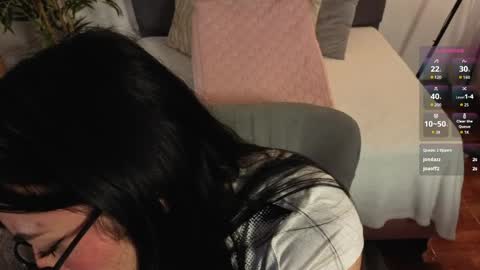 Cris online show from June 3, 2026, 2:33 pm