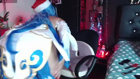 lucy online show from December 25, 2024, 7:35 am