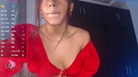          online show from October 12, 2025, 4:28 pm