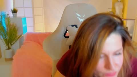 Snapshot of aprill_o_nill chatting on January 22, 2025, 5:06 pm aprill_o_nill online show from January 22, 2025, 5:06 pm