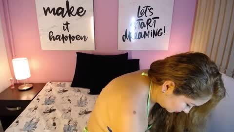 AprilSnow online show from December 7, 2024, 11:56 pm