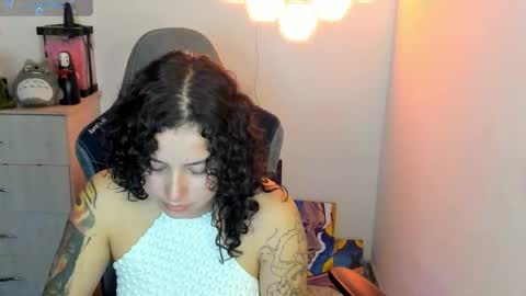 aqua emilly online show from October 3, 2025, 12:07 am