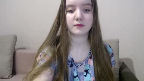 Josefin online show from December 12, 2024, 4:26 am