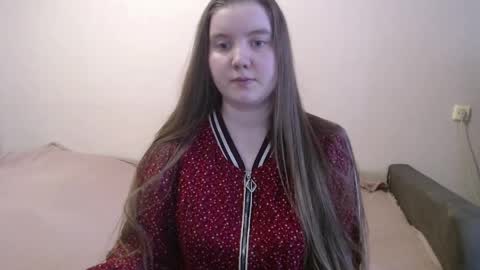 Josefin online show from April 2, 2026, 8:45 am