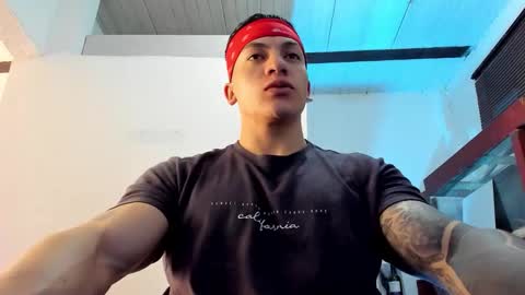 Jonathan online show from September 21, 2025, 8:43 pm