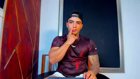 AquilesElpapi online show from November 4, 2025, 2:10 am
