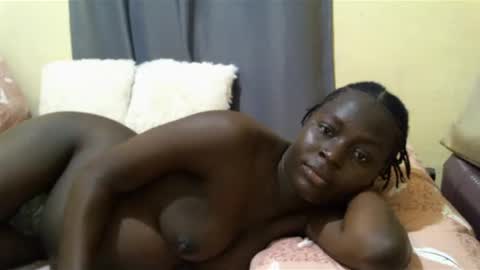 Snapshot of ara_bellah chatting on December 23, 2024, 5:43 pm ara bellah online show from December 23, 2024, 5:43 pm