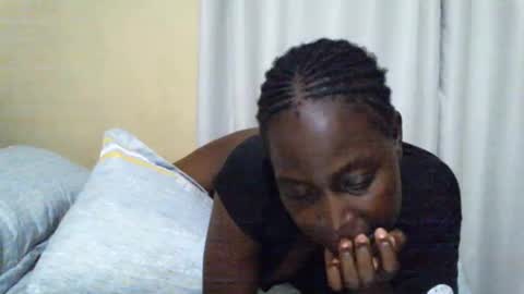 Snapshot of ara_bellah chatting on October 25, 2025, 10:26 pm ara bellah online show from October 25, 2025, 10:26 pm