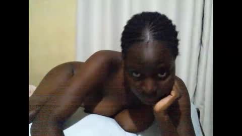 Snapshot of ara_bellah chatting on October 30, 2025, 10:43 pm ara bellah online show from October 30, 2025, 10:43 pm