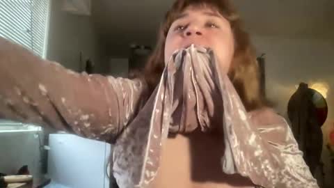 BustyPrincessLeila online show from February 1, 2026, 9:46 pm