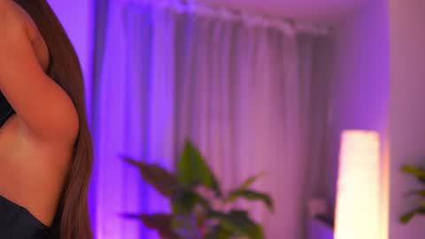 Snapshot of arabian_beautyy chatting on July 8, 2026, 8:35 pm IsaBella online show from July 8, 2026, 8:35 pm