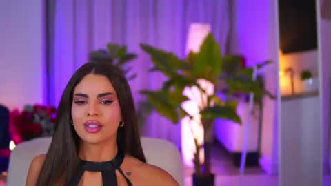 Snapshot of arabian_beautyy chatting on July 29, 2026, 8:29 pm IsaBella online show from July 29, 2026, 8:29 pm