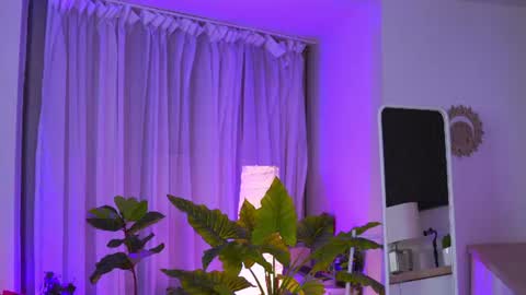 Snapshot of arabian_beautyy chatting on July 31, 2026, 9:03 pm IsaBella online show from July 31, 2026, 9:03 pm