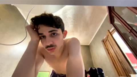 arabmuscles1 online show from April 16, 2026, 9:21 am