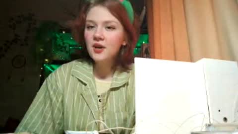 Snapshot of aracelisisofo chatting on July 14, 2026, 10:21 am Sarah online show from July 14, 2026, 10:21 am