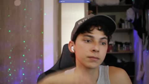 Snapshot of archi_love chatting on May 22, 2026, 5:47 am ARCHIBALDO online show from May 22, 2026, 5:47 am