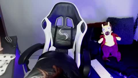 Ardat lili69 online show from December 27, 2024, 3:48 pm