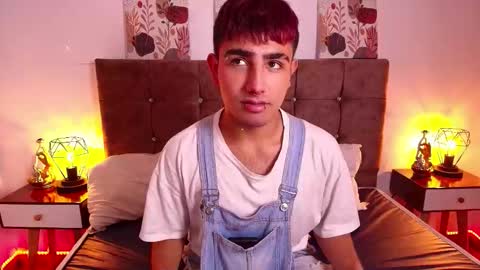 Snapshot of ares_alpha chatting on October 6, 2025, 7:33 pm Ares Alpha online show from October 6, 2025, 7:33 pm