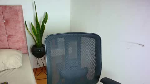 Snapshot of ares_alpha chatting on November 20, 2025, 7:02 pm Ares Alpha online show from November 20, 2025, 7:02 pm