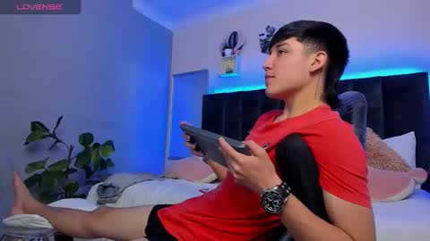 Ares online show from September 18, 2025, 3:14 pm