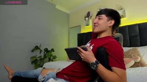 Ares online show from September 25, 2025, 3:05 pm