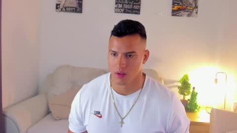 ares levi online show from December 17, 2025, 6:36 pm