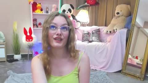 Ariel online show from April 15, 2026, 7:58 pm