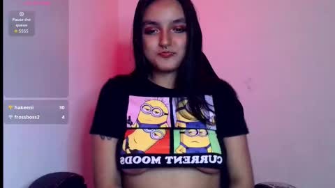 Bella online show from November 14, 2025, 8:07 pm