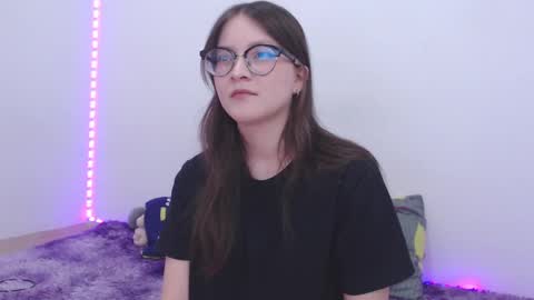 Ahri James online show from September 15, 2025, 5:13 pm