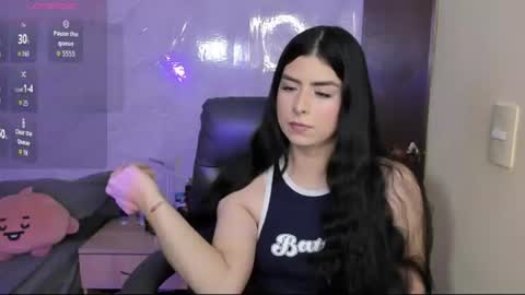 Snapshot of ari_peaches chatting on July 29, 2026, 7:45 pm Ari online show from July 29, 2026, 7:45 pm