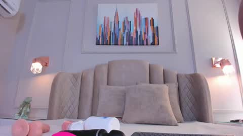 Aria  online show from December 14, 2024, 2:56 am