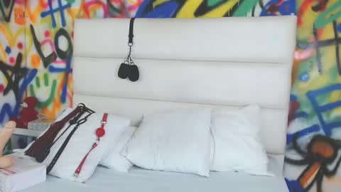 aria online show from December 11, 2024, 2:11 pm