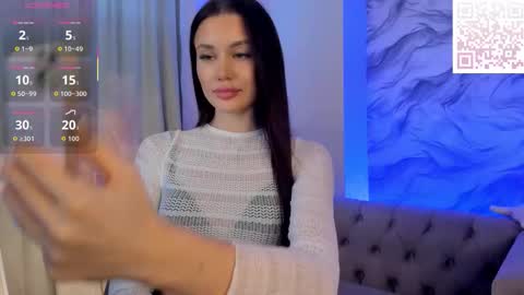 aria_mila online show from October 5, 2025, 11:30 am