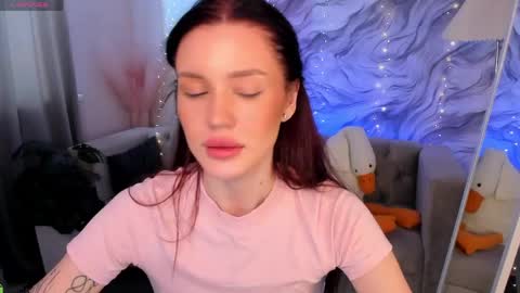 Snapshot of aria_mila chatting on May 7, 2026, 3:01 am aria_mila online show from May 7, 2026, 3:01 am