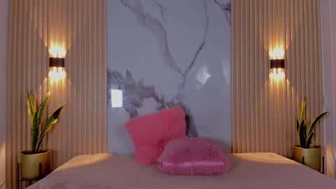 Aria Millers  online show from February 26, 2025, 11:41 am