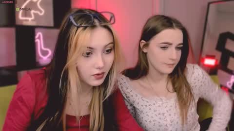 Luna online show from October 18, 2025, 8:26 am