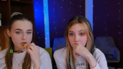 Luna online show from November 20, 2025, 7:57 pm