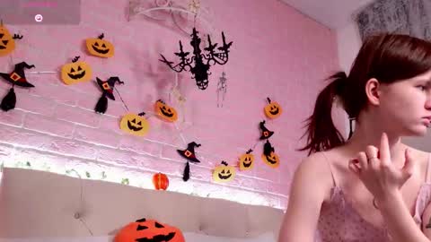 Your Arianna online show from October 19, 2025, 4:57 am