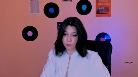 aria_wild_ online show from June 20, 2026, 7:16 pm