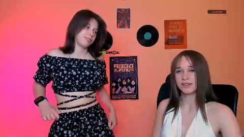 aria_wild_ online show from July 15, 2026, 6:57 pm