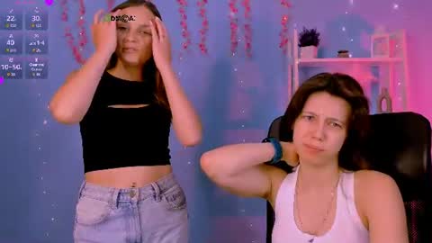 aria_wild_ online show from July 28, 2026, 7:04 pm