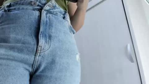 ariacoral online show from January 11, 2026, 1:16 pm