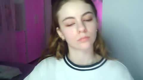 AriaCreazy online show from December 10, 2024, 9:22 pm