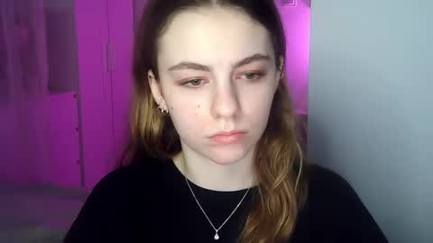 AriaCreazy online show from December 11, 2024, 9:23 pm