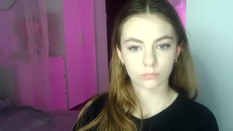 AriaCreazy online show from December 14, 2024, 3:25 pm