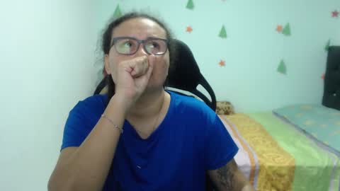 ...Ariana... online show from January 21, 2025, 3:43 pm