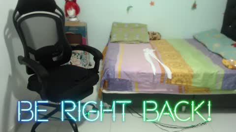 ...Ariana... online show from January 27, 2025, 7:03 pm